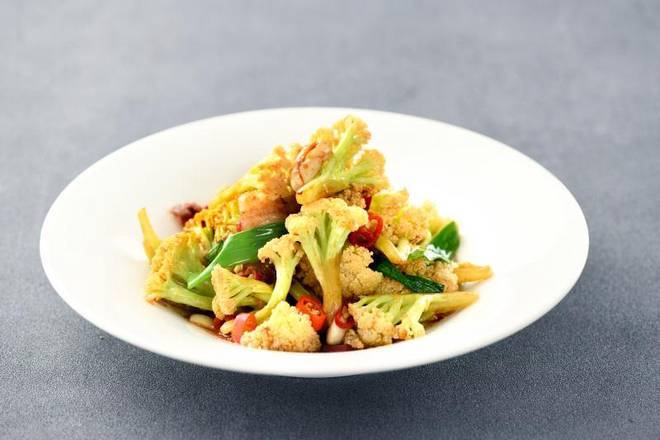 Stir-Fried Cauliflower and Pork Slices 大碗花菜